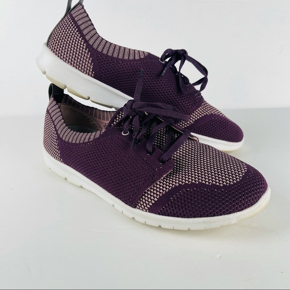 cloud stepper sneakers